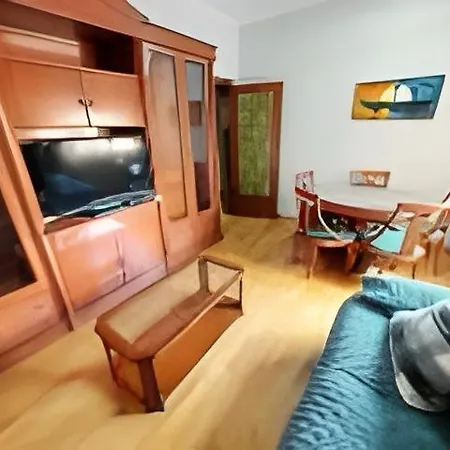 Individual Ideal Larga En Buena Zona Apartman *